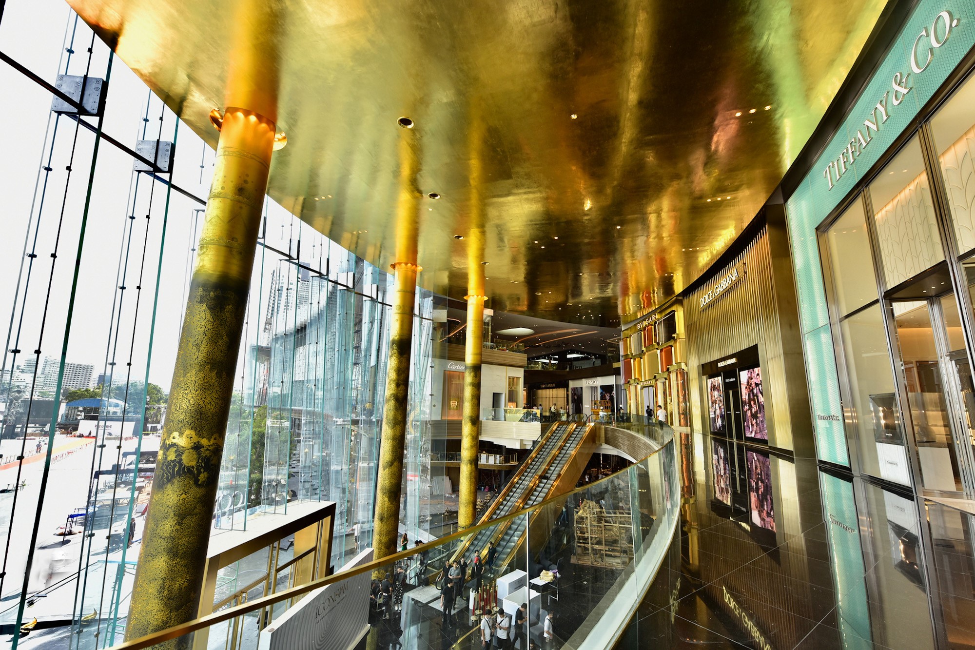 暹羅天地 ICONSIAM ICONLUXE 高島屋暹羅店 泰國蘋果直營店