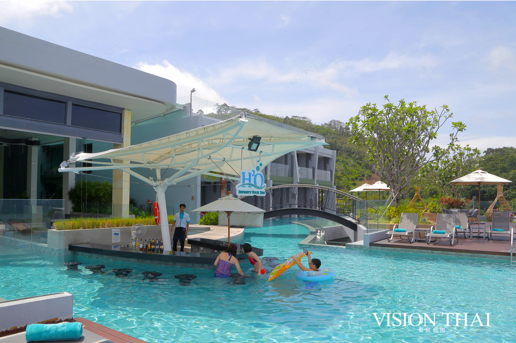 克雷斯特泳池别墅及度假村 Crest Resort and Pool Villas 芭东区 度假村 普吉 度假村 Crest Resort